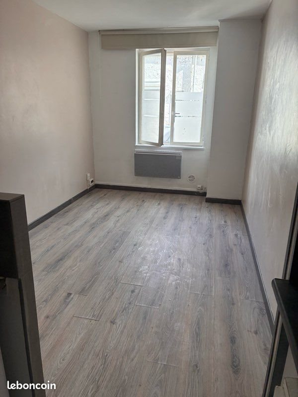 Appartement à louer, 25m², Valenciennes