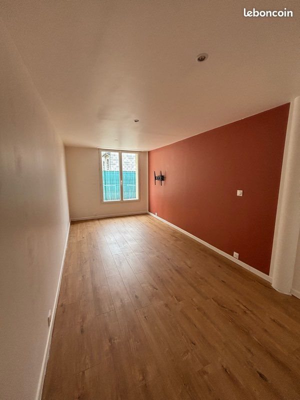 Maison à louer, 60m², Falaise