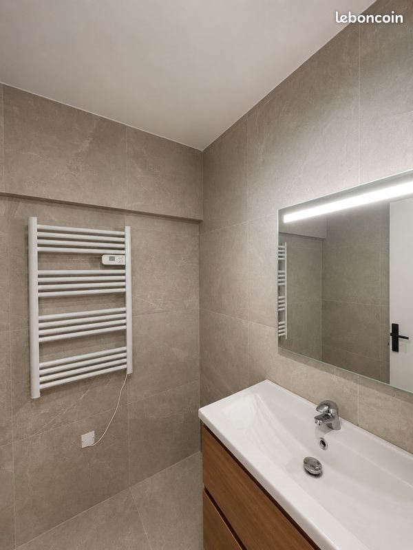 Appartement à louer, 63m², Nice