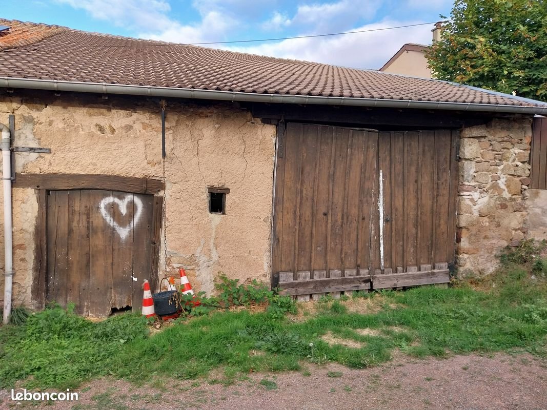 Maison à vendre, 100m², Ambierle