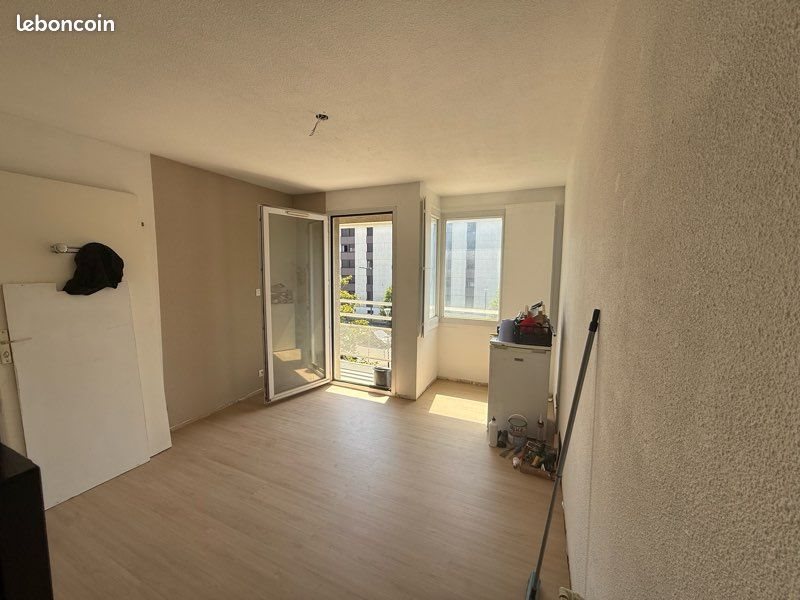 Appartement à louer, 19m², Grenoble