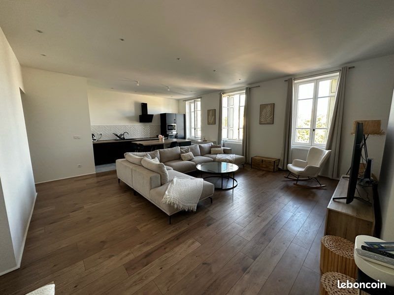Appartement à louer, 95m², Saint-Etienne