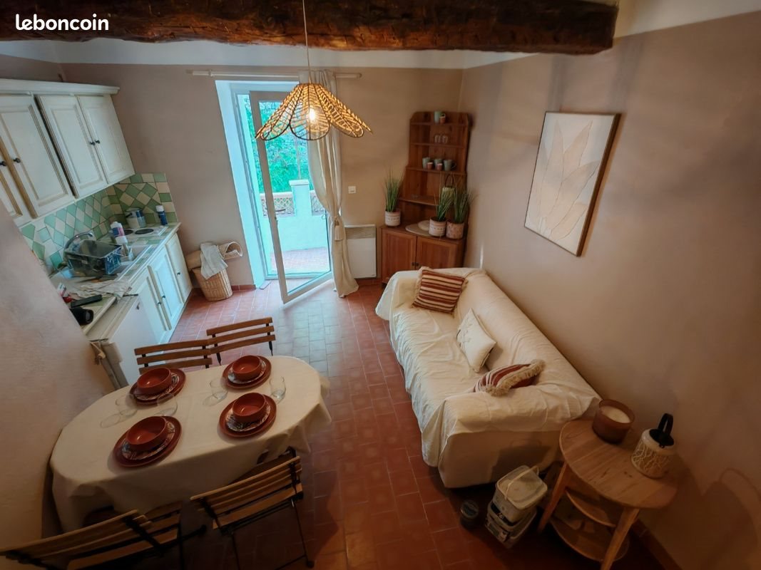 Maison à louer, 53m², Salernes