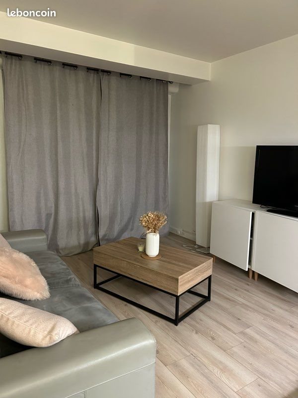 Appartement à louer, 20m², Courbevoie