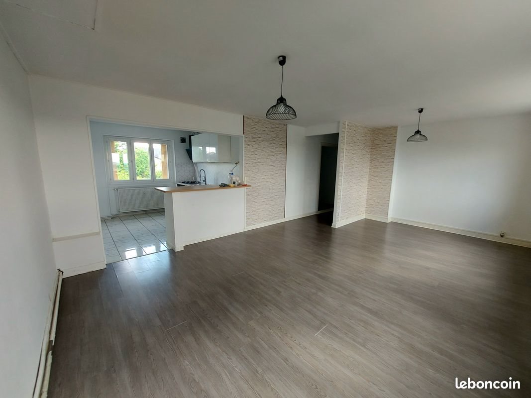Appartement à louer, 70m², Chaumont