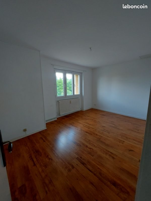 Appartement à louer, 70m², Chaumont