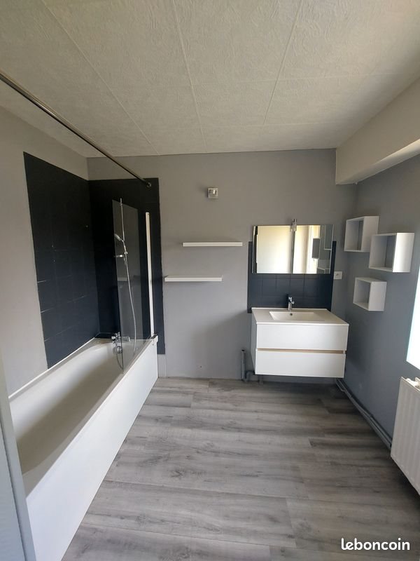 Appartement à louer, 70m², Chaumont
