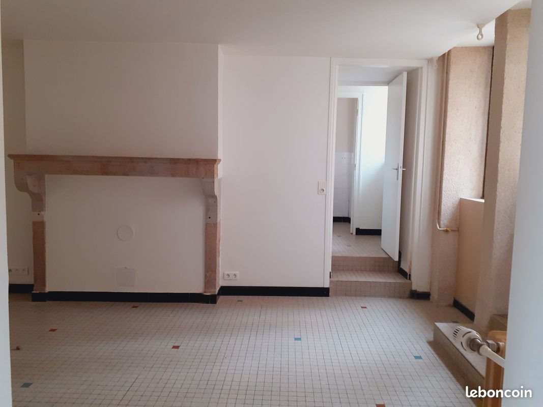 Appartement à louer, 60m², Vitteaux