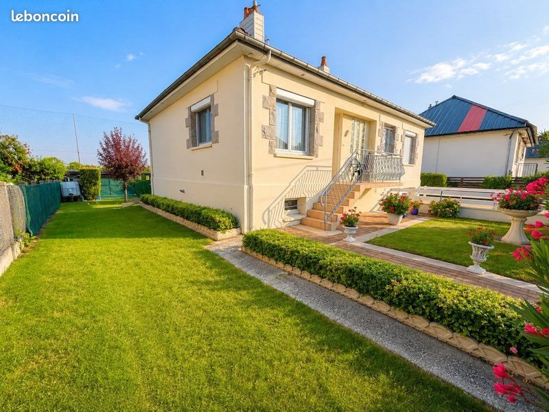 Maison à vendre, 75m², Aron