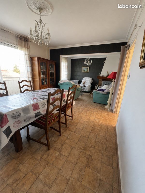 Maison à vendre, 75m², Aron