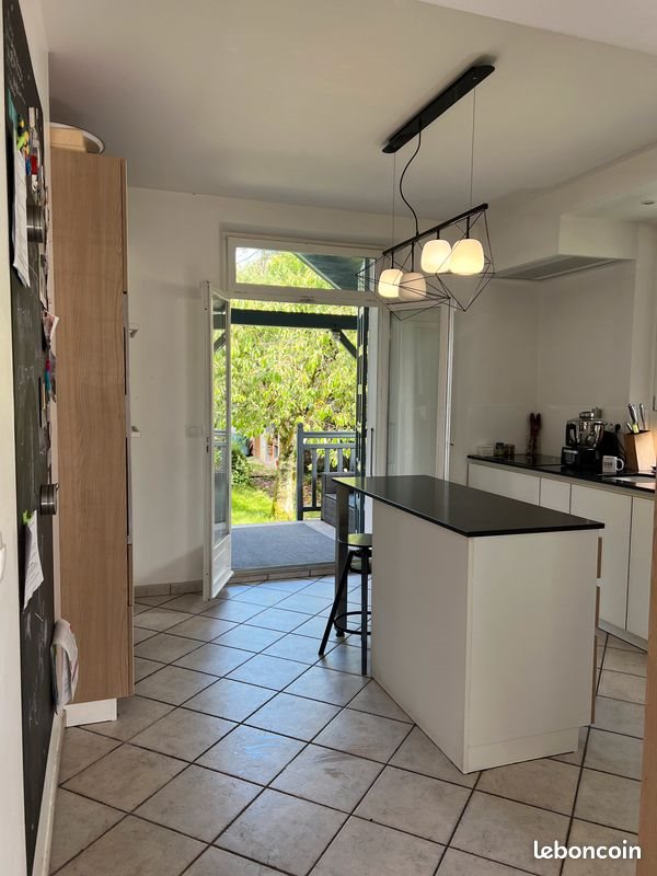 Maison à louer, 170m², Chambéry