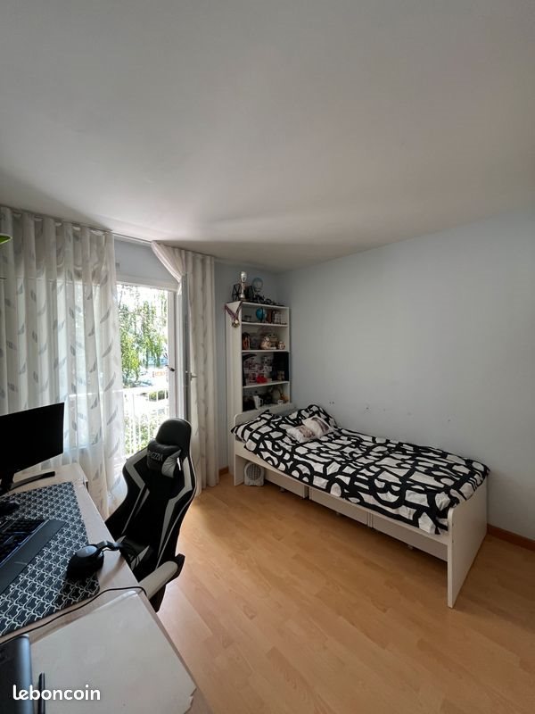 Appartement à vendre, 97m², Magny-les-Hameaux