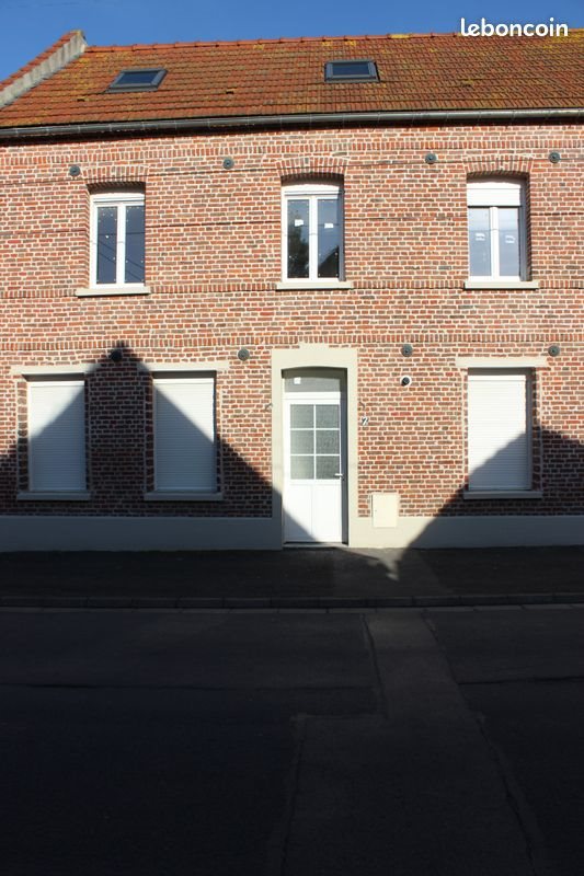 Maison à louer, 120m², Lécluse