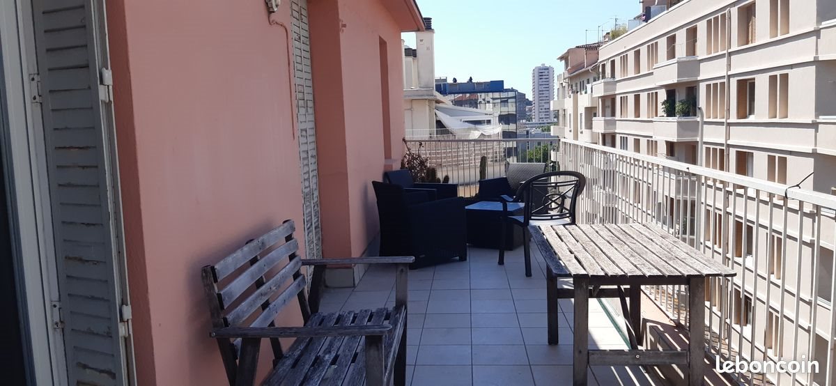 Appartement à louer, 48m², Toulon