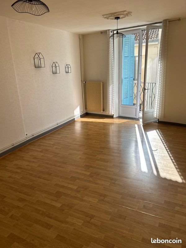 Maison à louer, 70m², Saint-Amant-Tallende
