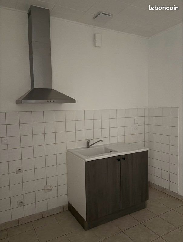 Appartement à louer, 19m², Béziers