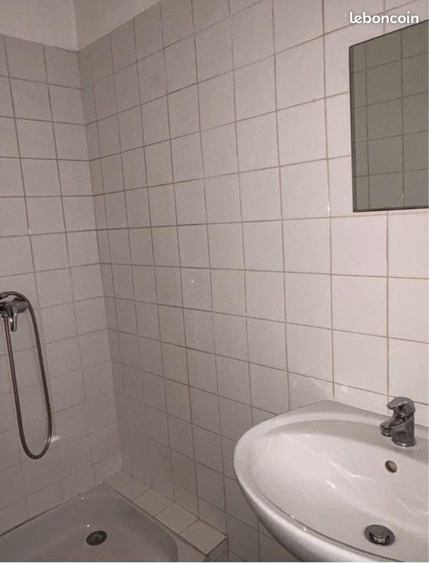 Appartement à louer, 19m², Béziers