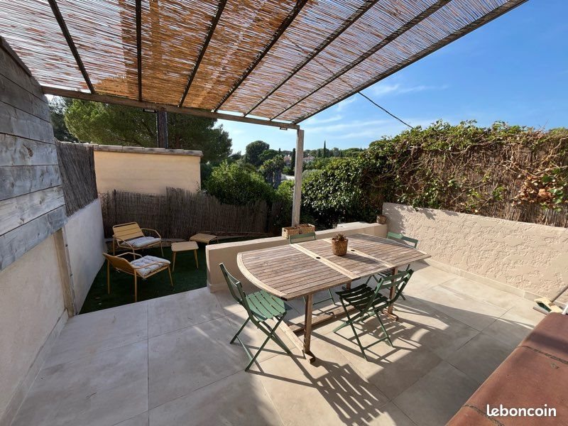 Appartement à louer, 40m², Sanary-sur-Mer