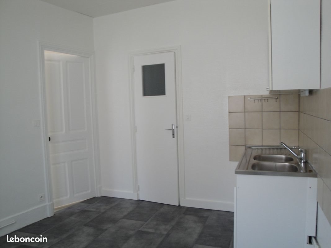 Appartement à louer, 36m², Issoire