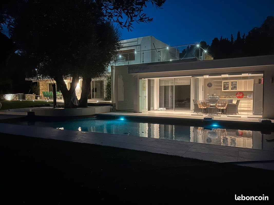 Maison à vendre, 220m², Valbonne
