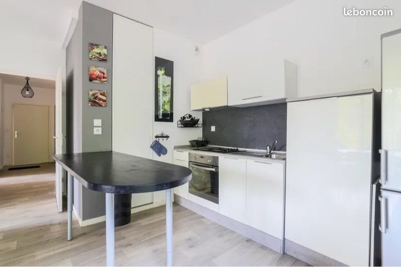 Appartement à louer, 60m², Lille