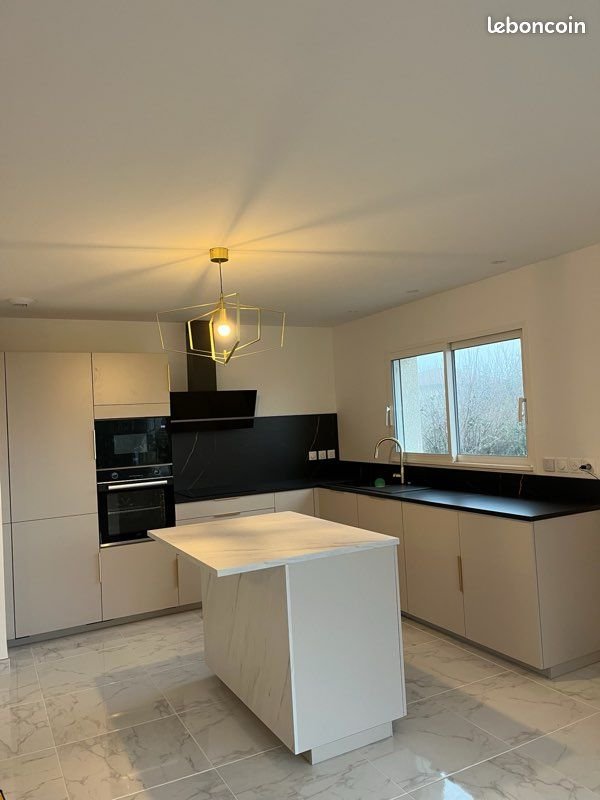 Maison à vendre, 94m², Lent