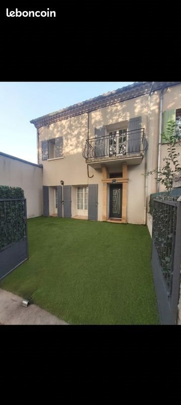 Maison à vendre, 125m², Eyguières