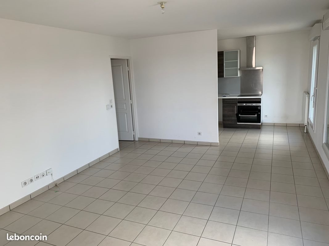 Appartement à louer, 80m², Tours