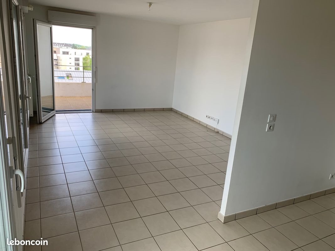Appartement à louer, 80m², Tours