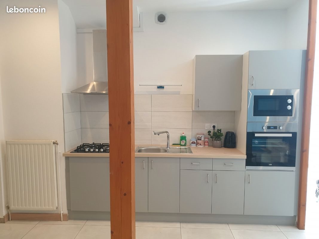 Appartement à louer, 55m², Saint-Uze