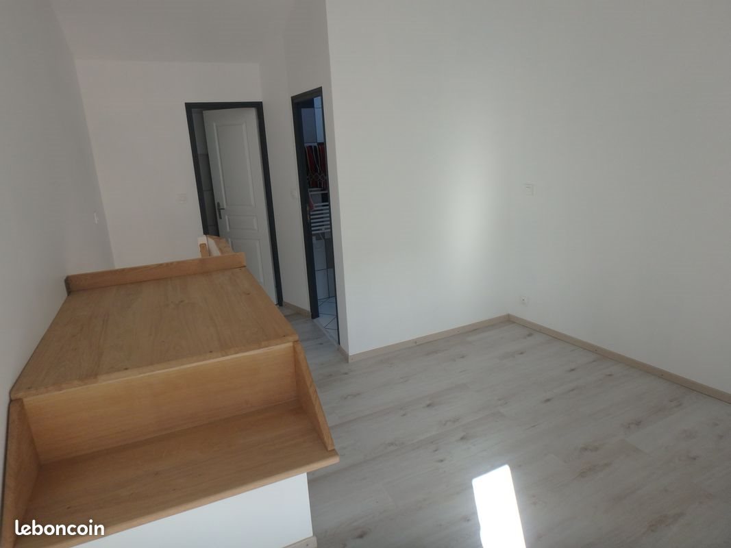 Maison à louer, 25m², Chasseneuil-sur-Bonnieure