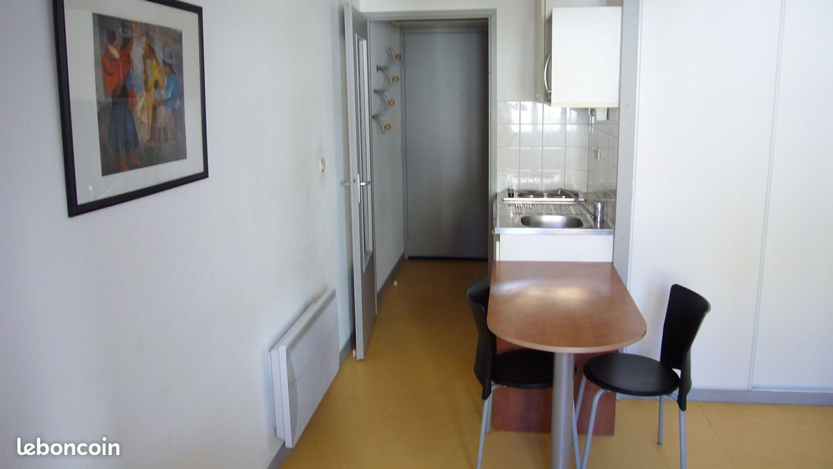 Appartement à louer, 18m², Valence