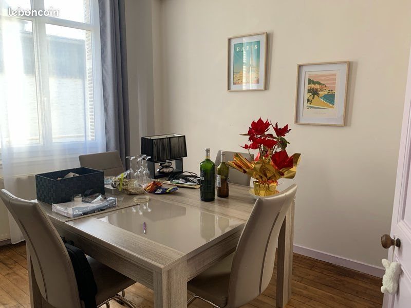 Appartement à louer, 91m², Latillé