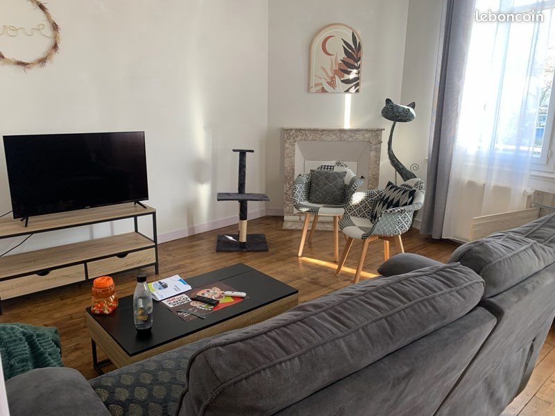 Appartement à louer, 91m², Latillé