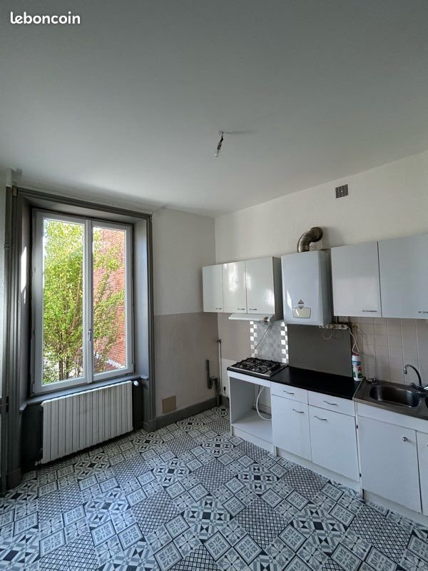 Appartement à louer, 65m², Ambert