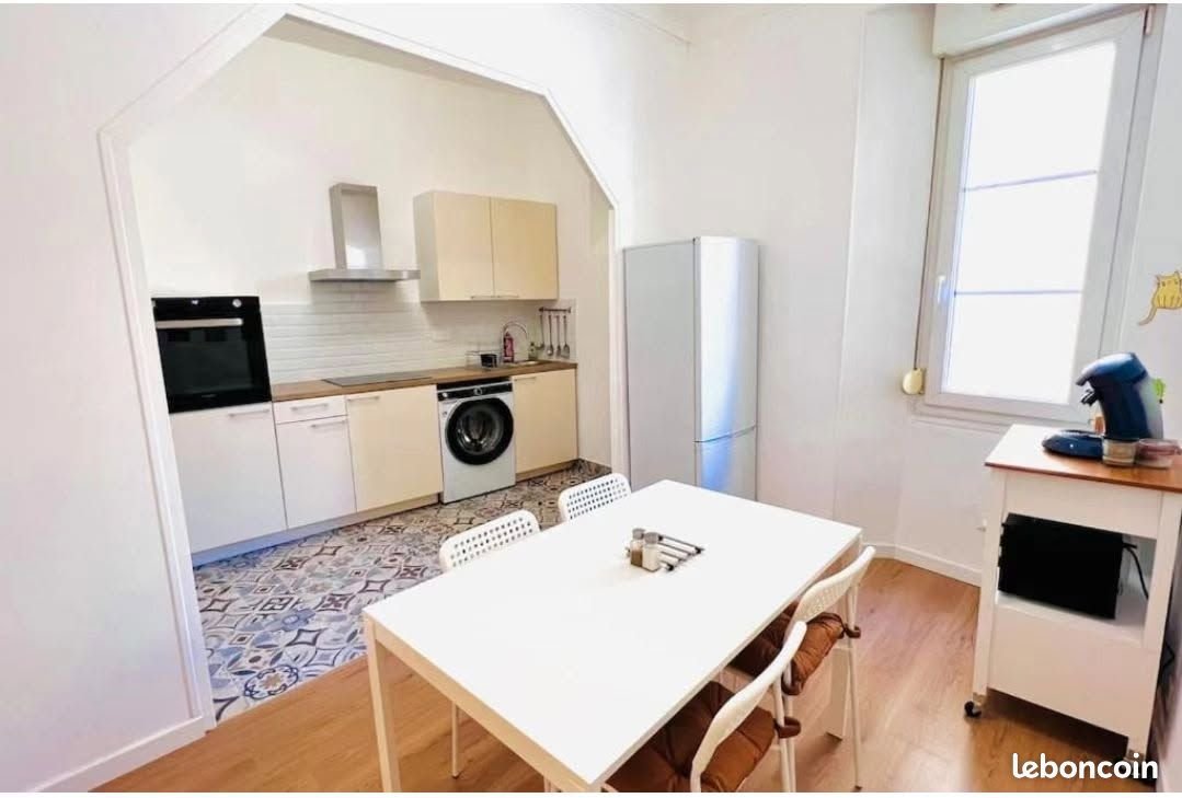 Appartement à louer, 50m², Marseille 1er