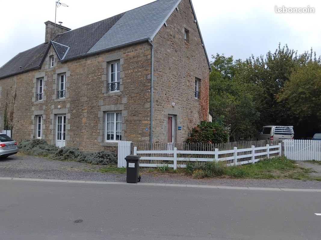 Maison à louer, 180m², Jullouville