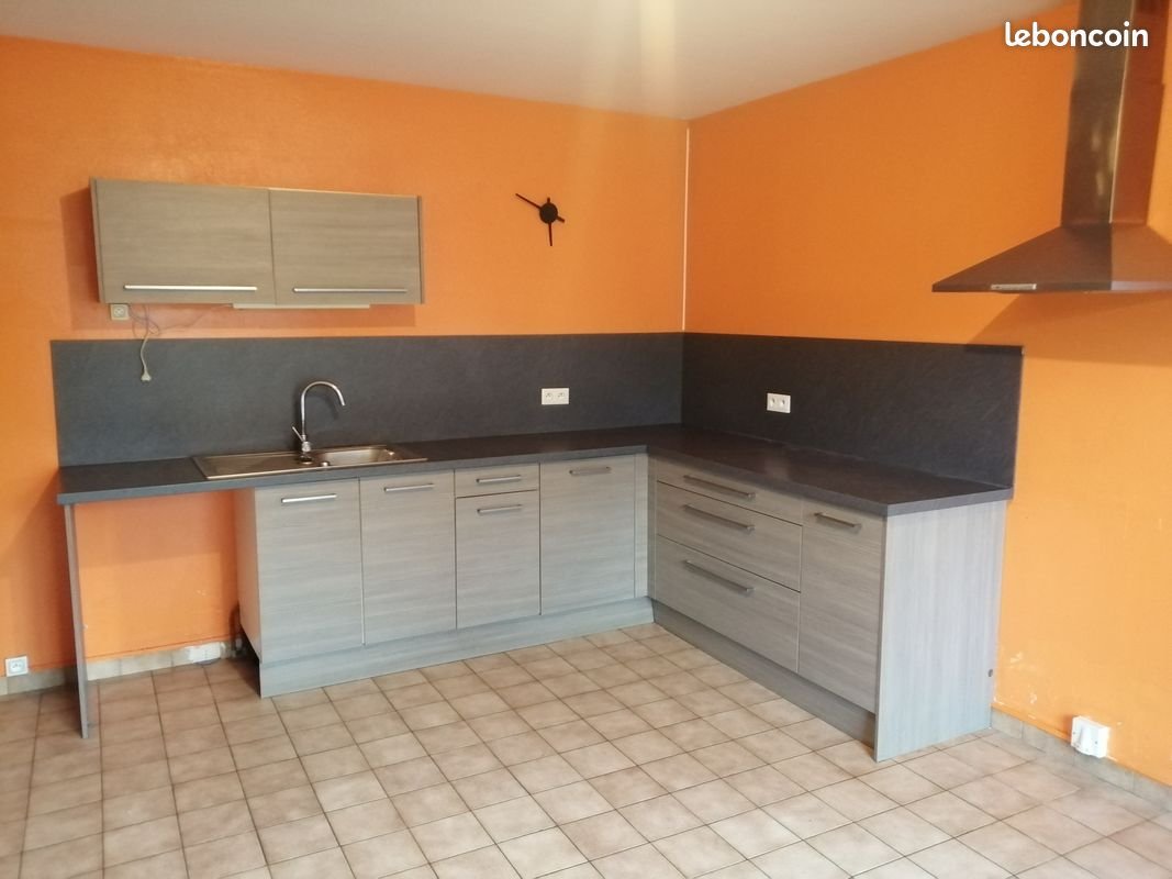 Maison à louer, 180m², Jullouville