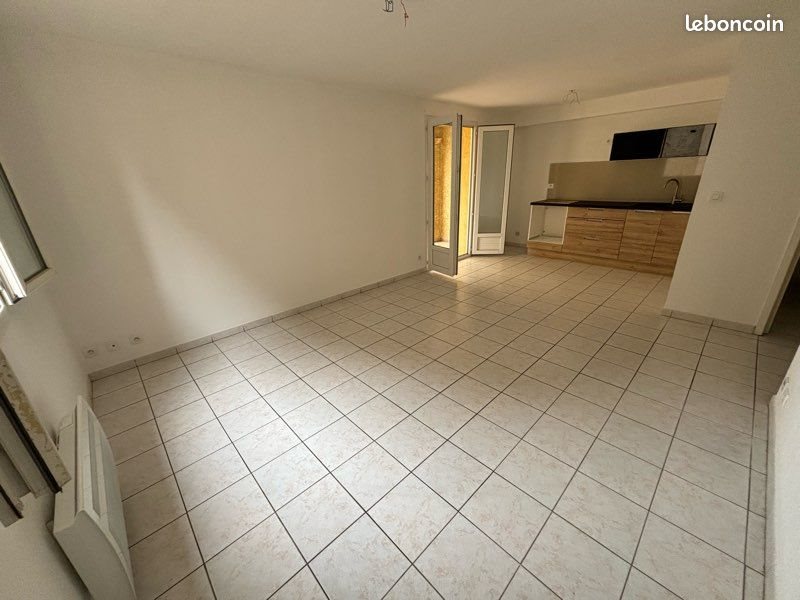 Appartement à louer, 38m², Puget-Ville