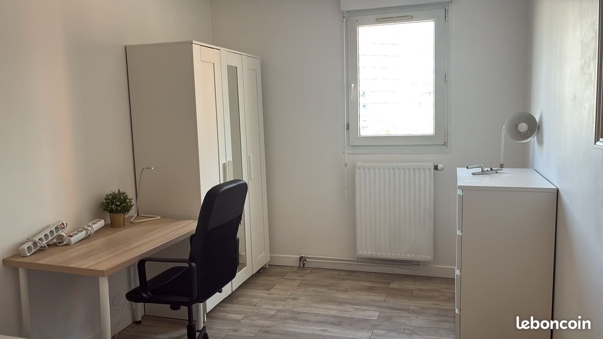 Appartement à louer, 80m², Cergy