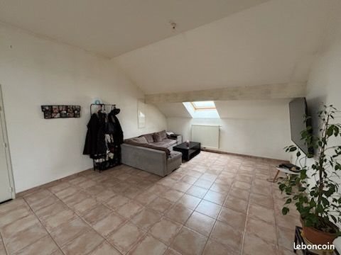 Appartement à louer, 140m², Larians-et-Munans