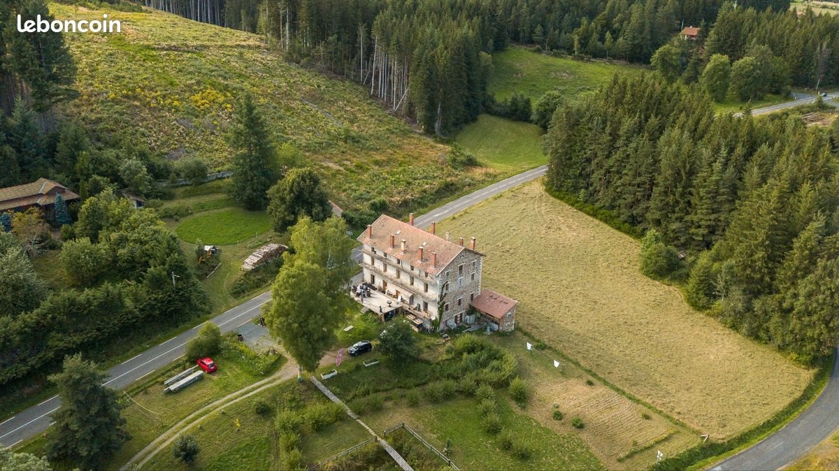 Maison à vendre, 600m², Saint-Alyre-d'Arlanc