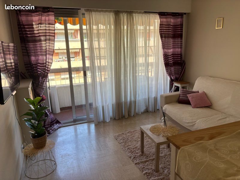 Appartement à louer, 20m², Vence
