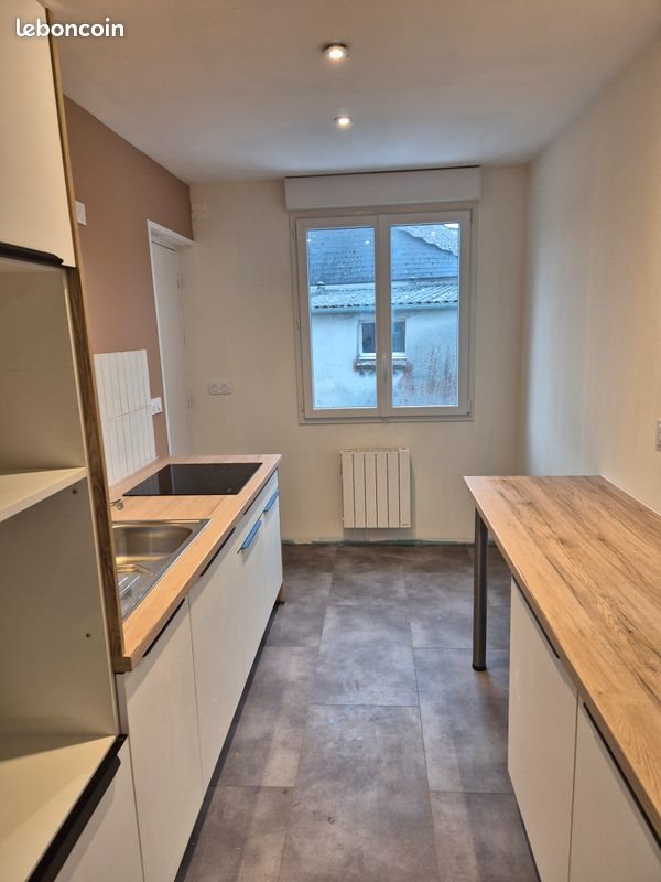 Appartement à louer, 72m², Landerneau
