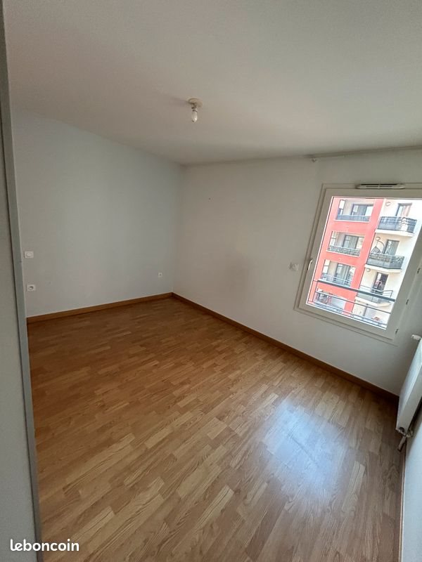 Appartement à louer, 105m², Saint-Étienne