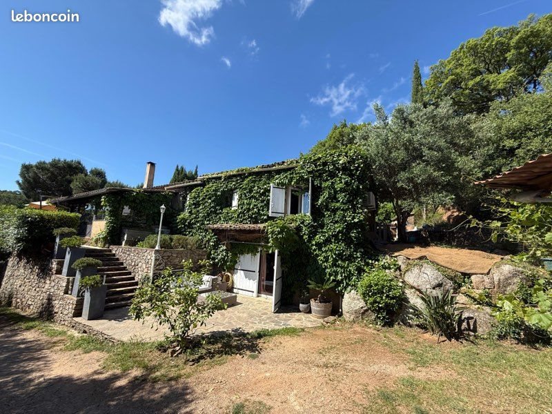 Maison à vendre, 220m², La Garde-Freinet
