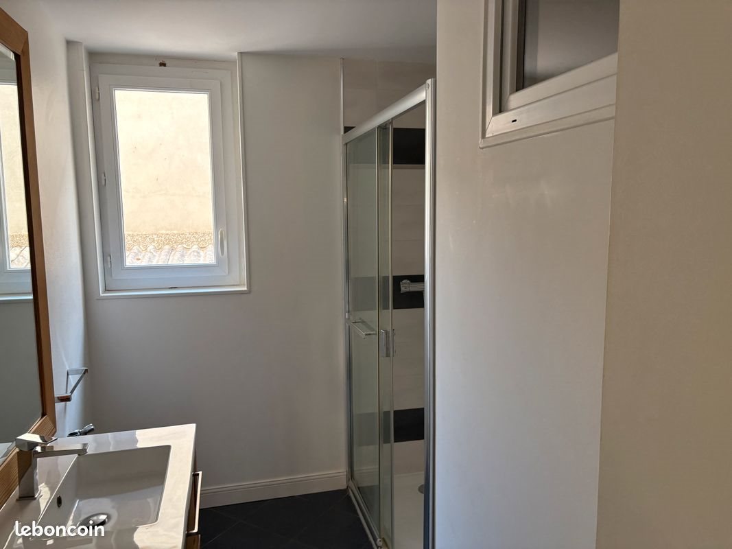 Appartement à louer, 45m², Francescas