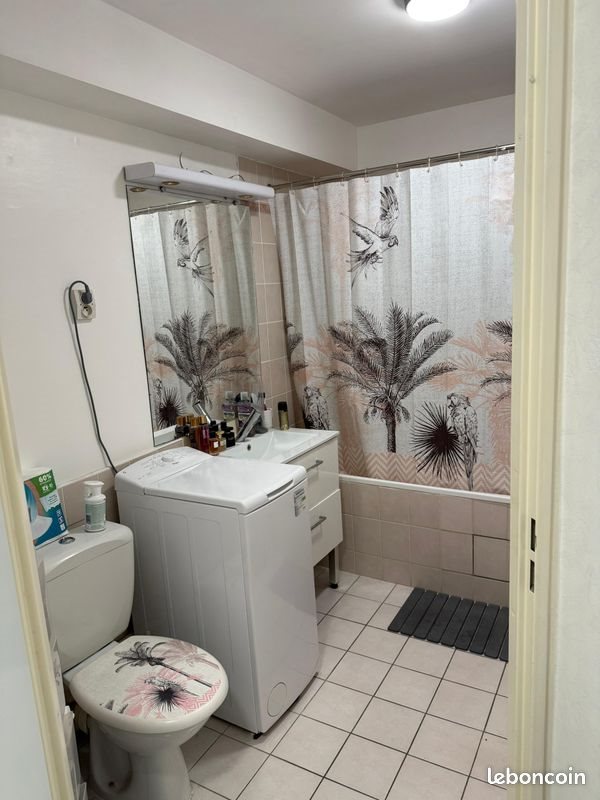Appartement à louer, 28m², Evry