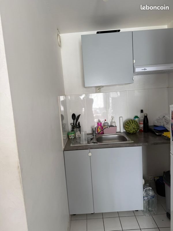 Appartement à louer, 28m², Evry