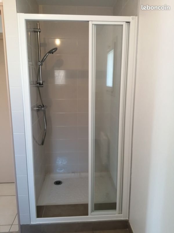 Maison à louer, 85m², Guipel